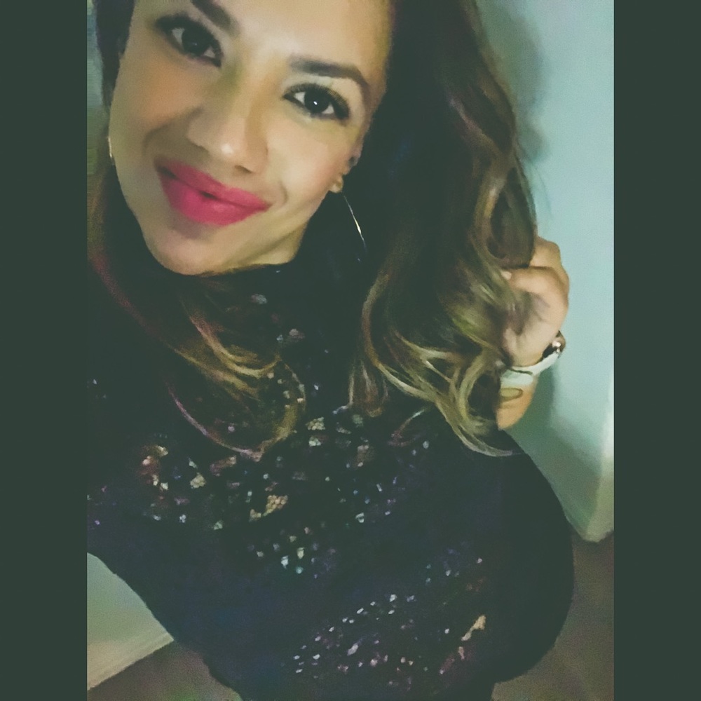Meet your Posher, Lorena